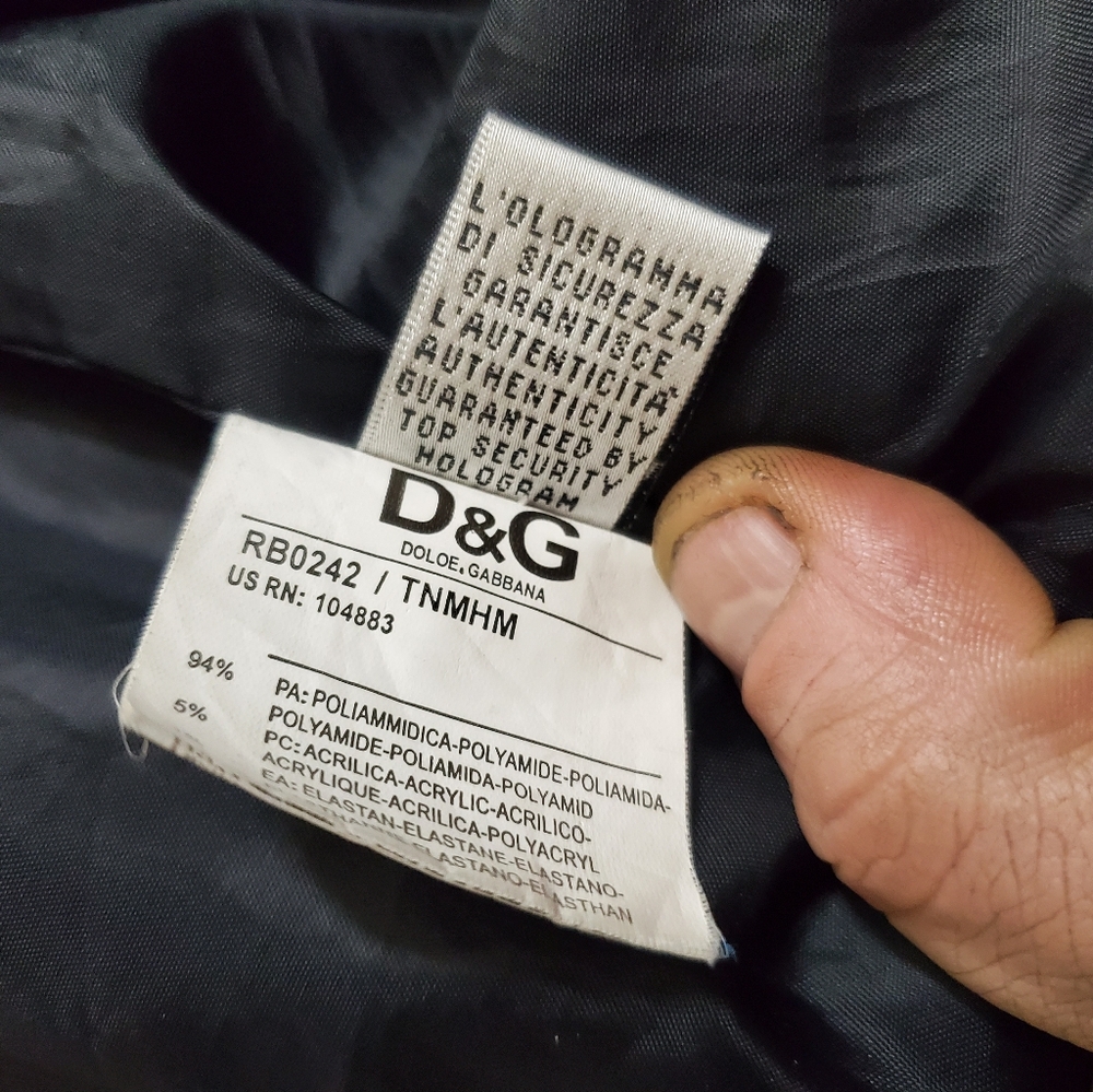 D&G puffer jacket - Picture 11 of 11
